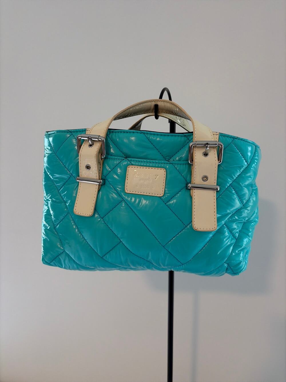 Kiss & Cry Angels - quilted Ice-skating rink tote bag